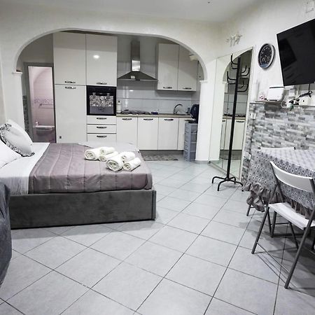 شقة Housepurgatorio14 Centro Storico نابولي المظهر الخارجي الصورة